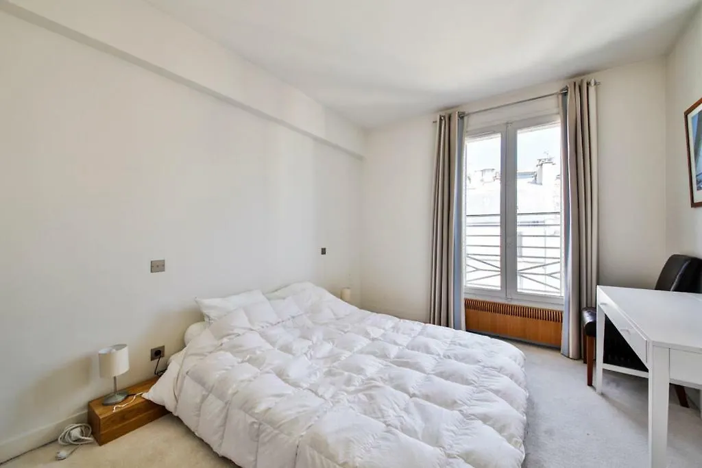Eiffel Terraces Apartamento