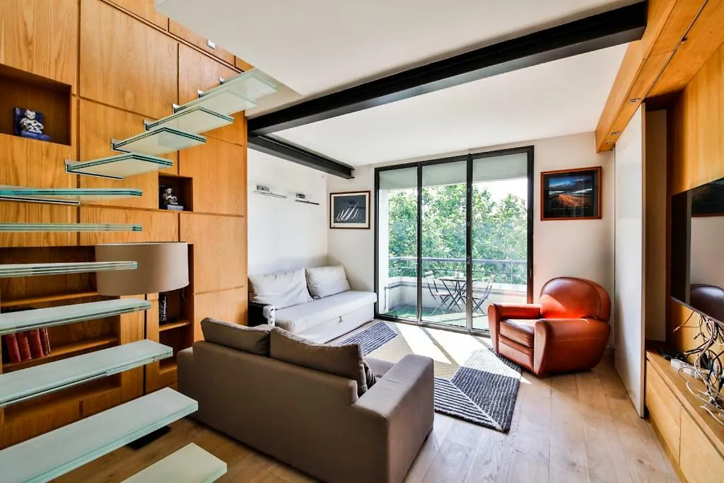 Eiffel Terraces * باريس